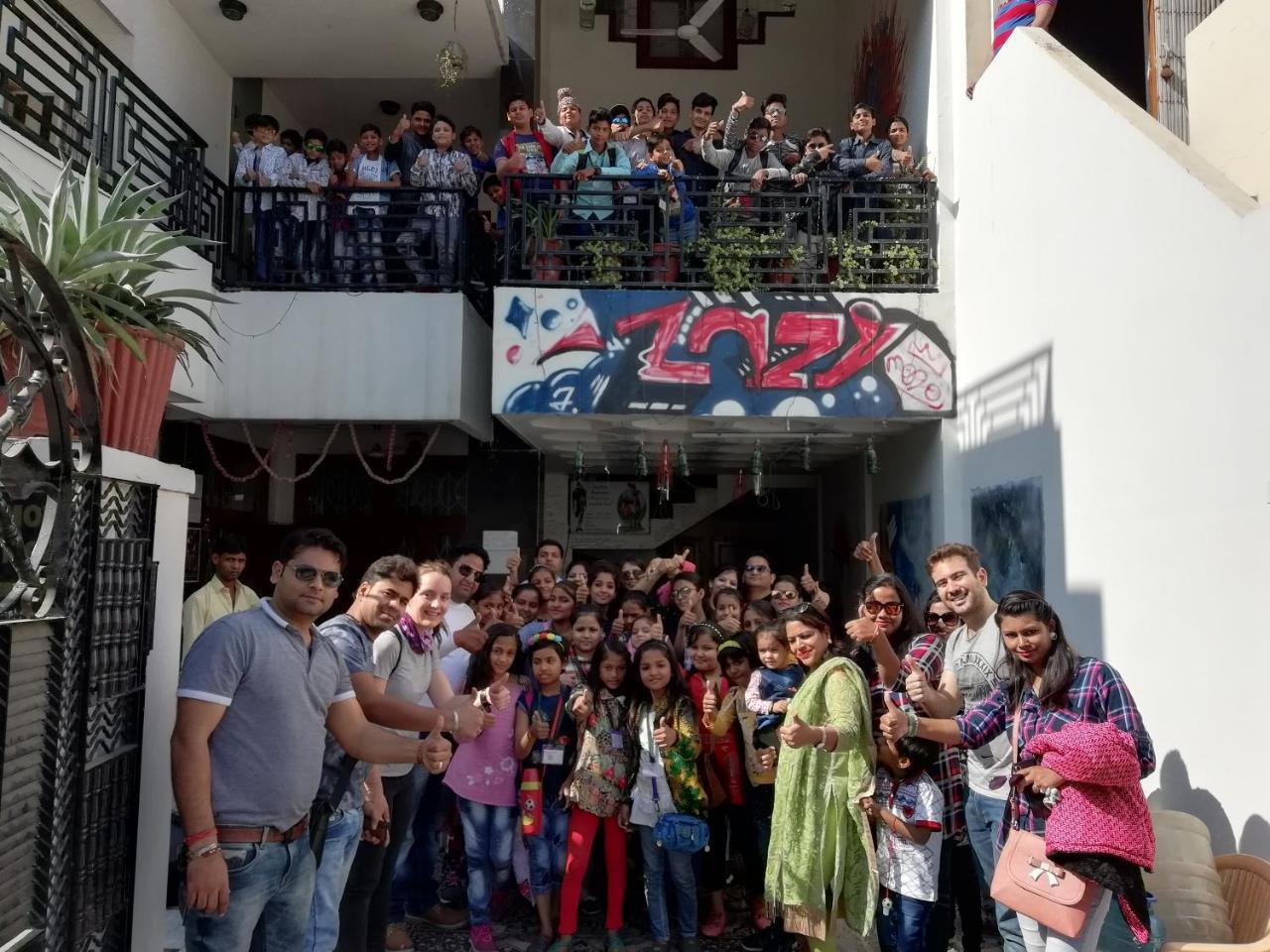 Lazy Mozo Backpackers Hostel Jaipur Buitenkant foto